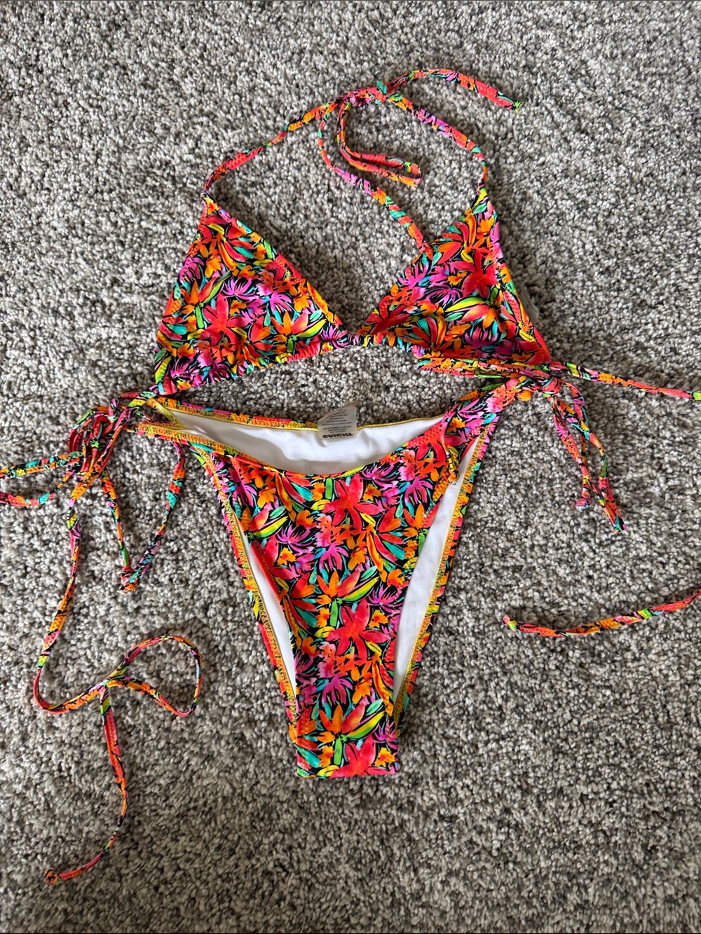 Bright swimwear bikini set